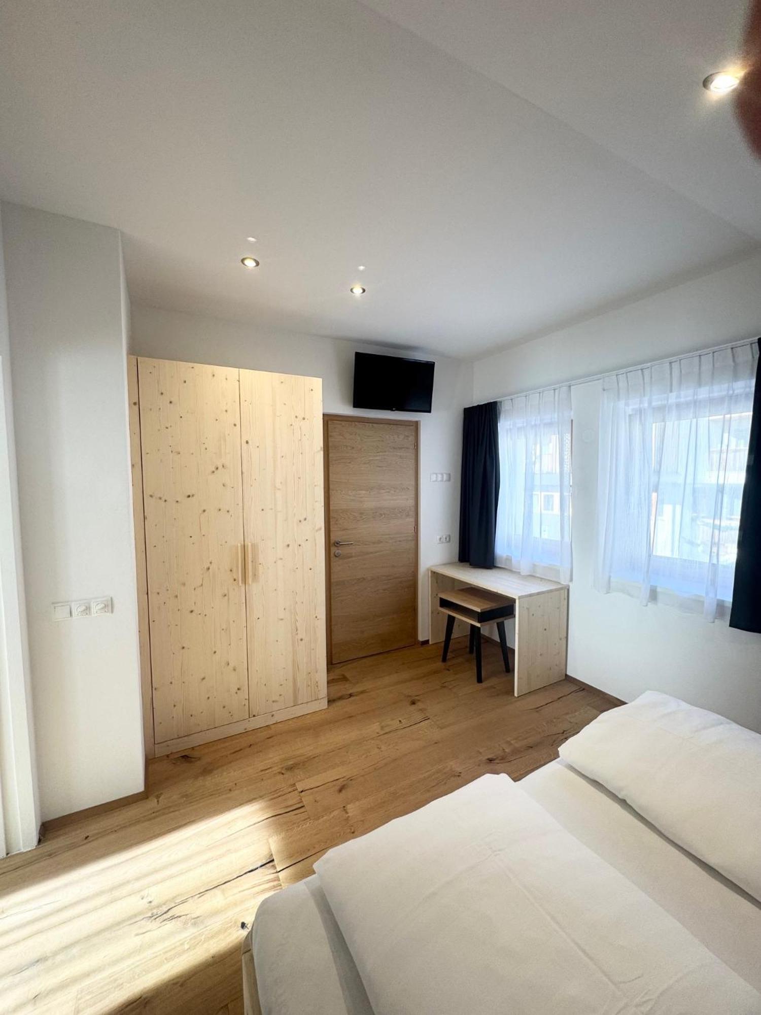 Residence Vajolet San Cassiano エクステリア 写真