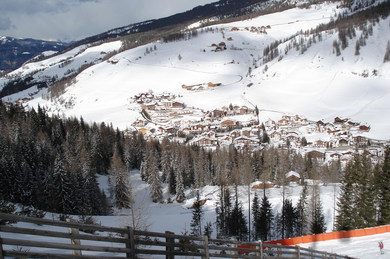 Residence Vajolet San Cassiano エクステリア 写真