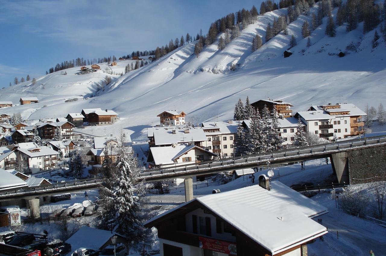 Residence Vajolet San Cassiano エクステリア 写真